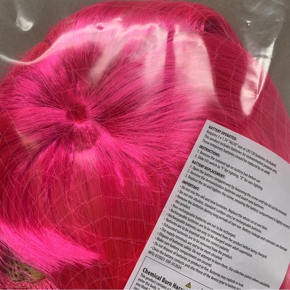 Light Up Bright Hot Pink Bob Hair Wig, Halloween Costume, with bangs chin length - Picture 4 of 6
